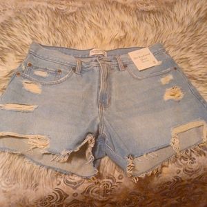 Abercrombie Boyfriend Shorts; size 30/10